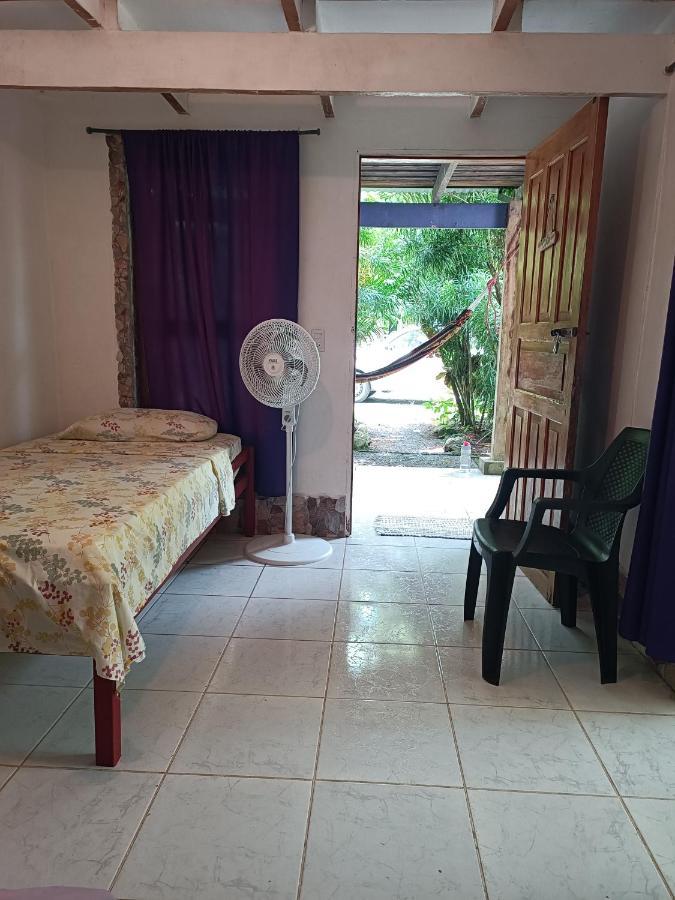 Cabinas Carol Pavones  Exterior photo