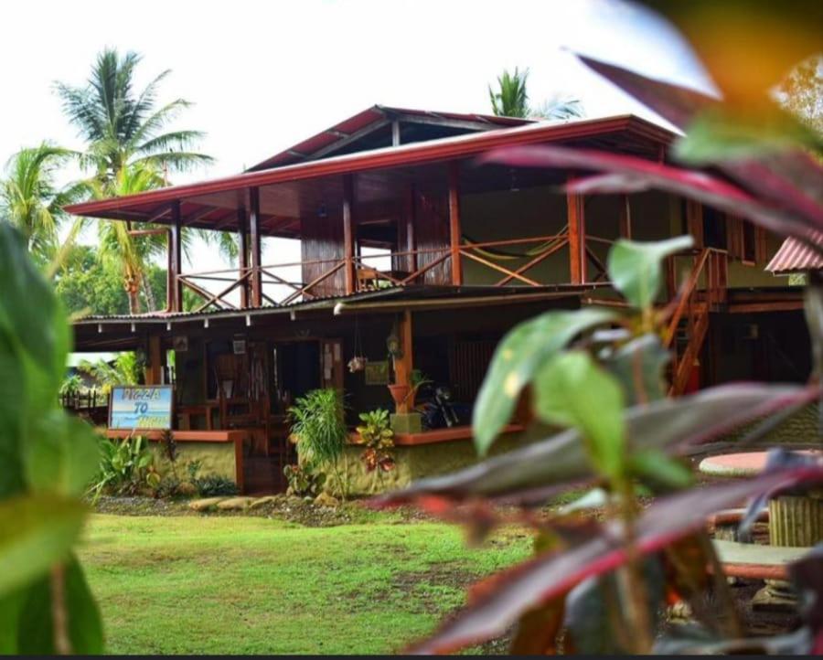Cabinas Carol Pavones  Exterior photo