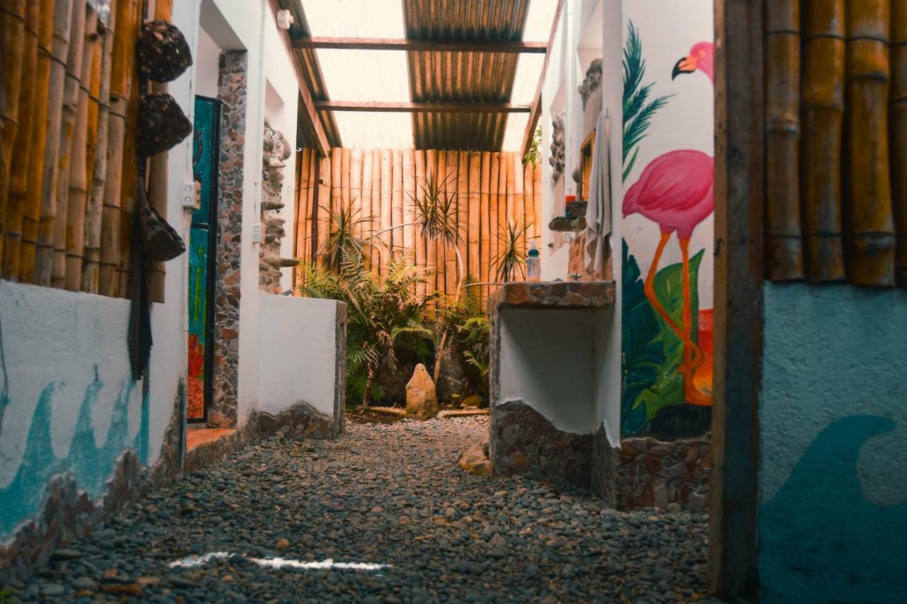 Cabinas Carol Pavones  Exterior photo